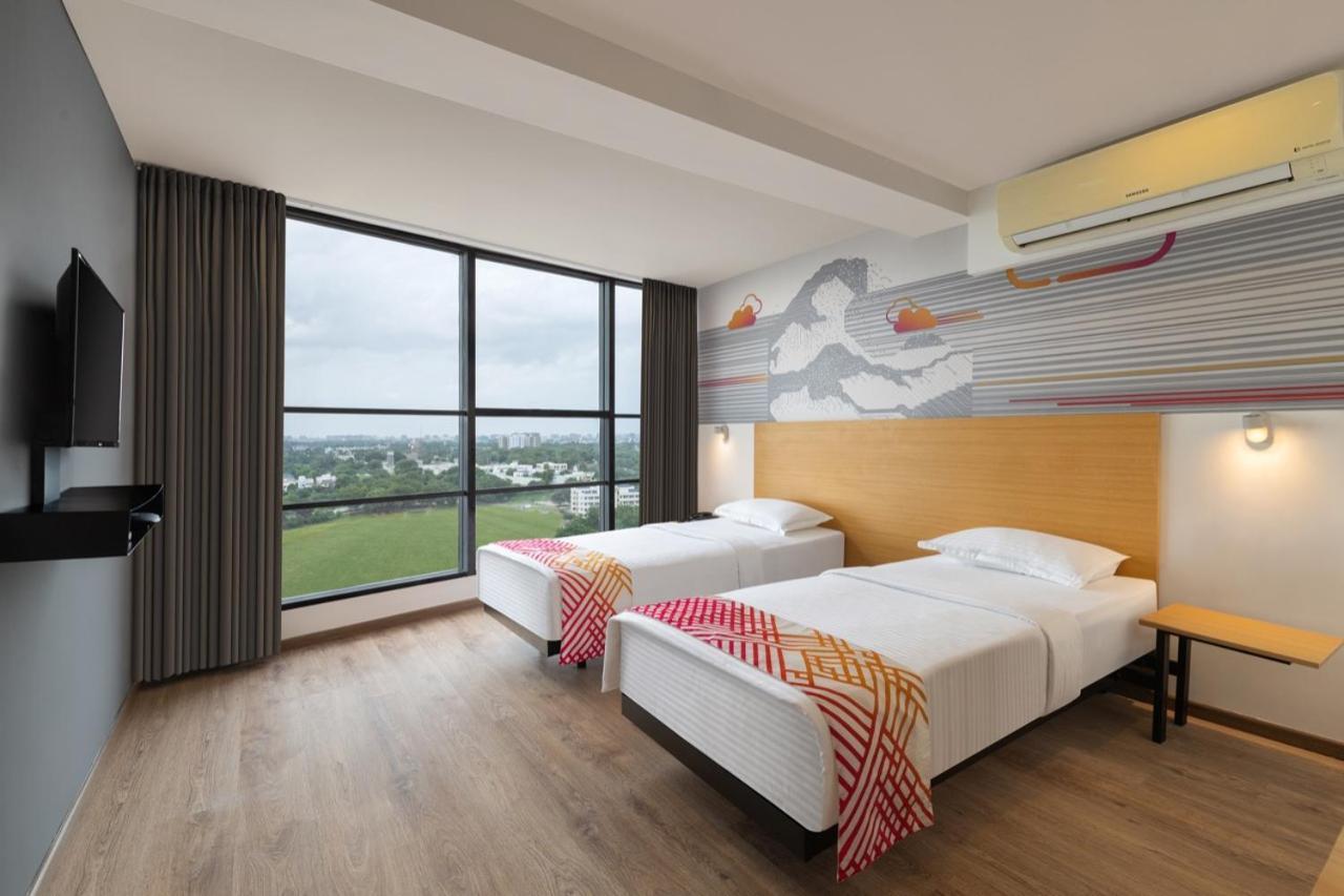 Hotel Ginger Ahmedabad Rto Circle Extérieur photo